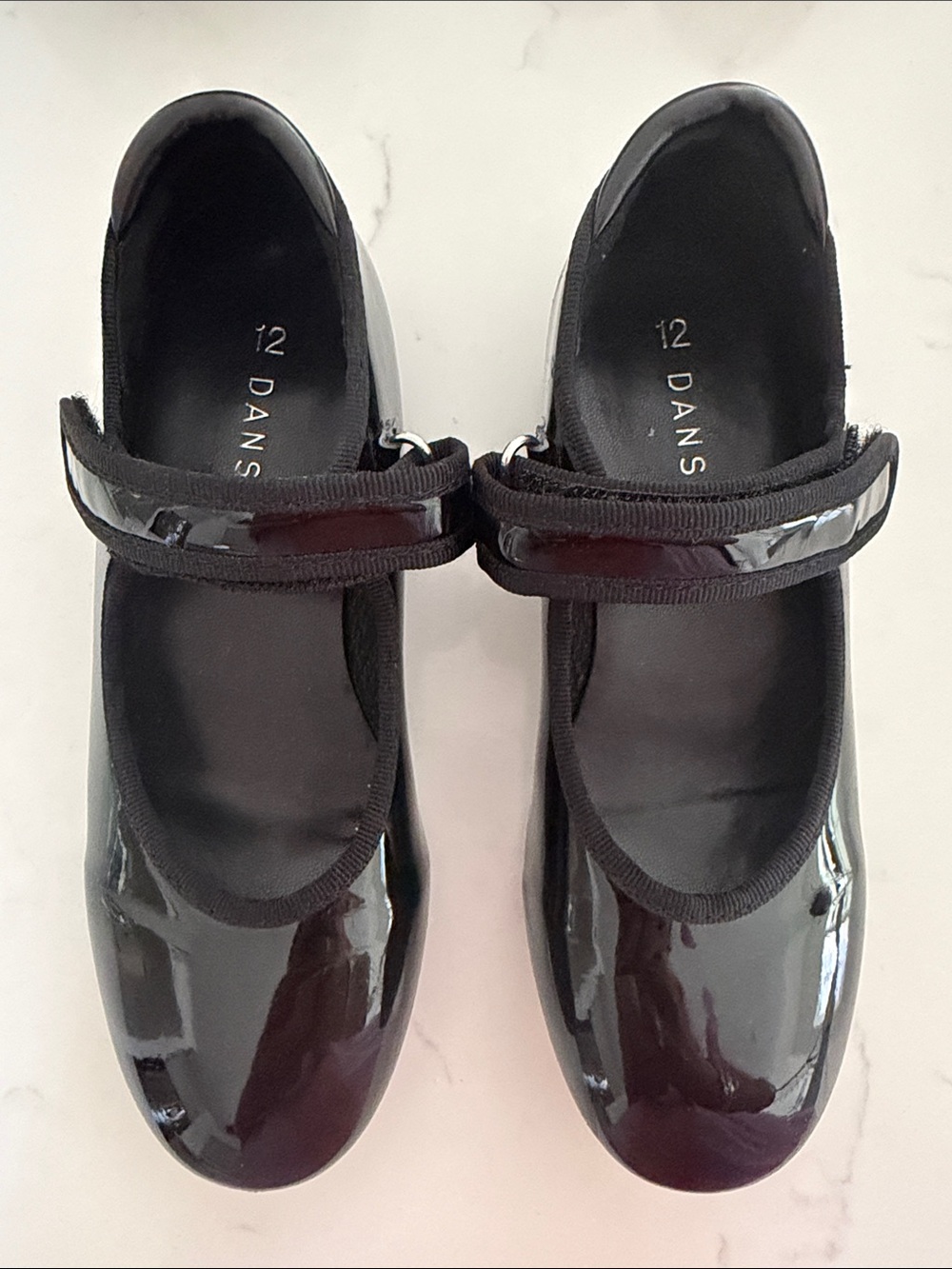 Danskin girls tap shoe 12m